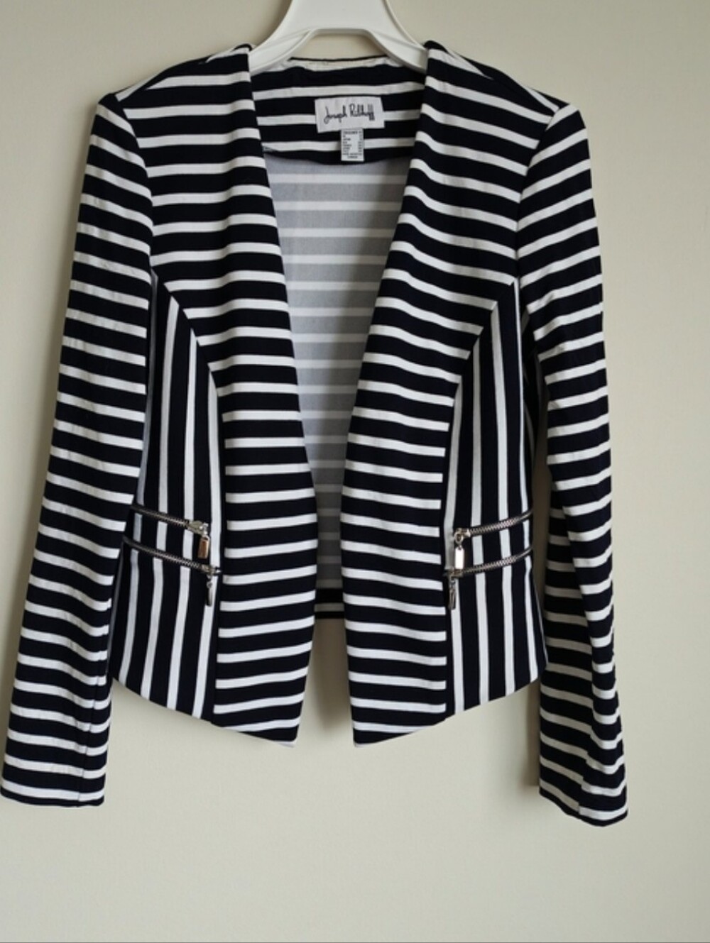 Joseph Ribkoff Black & White Striped Open Front Blazer Size 6